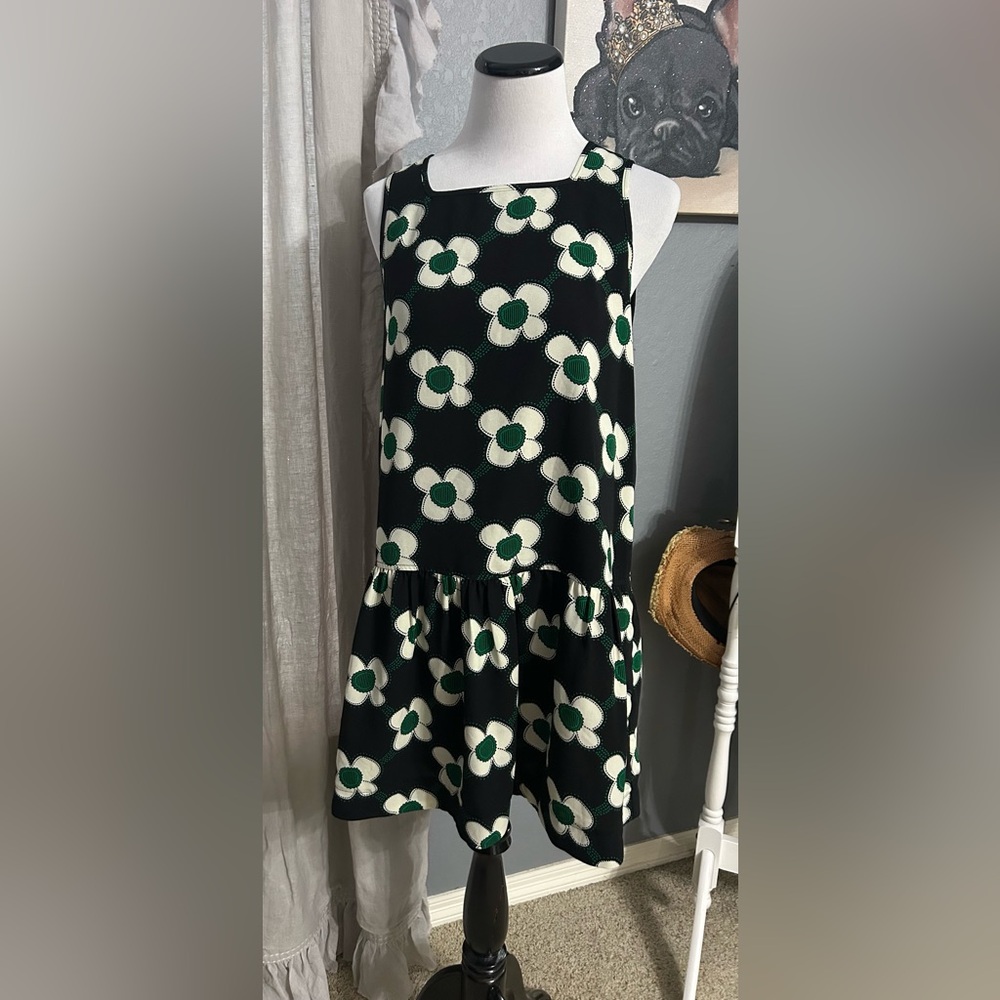 Doe and Rae Black and Green Floral Drop Waist Dress Size Small